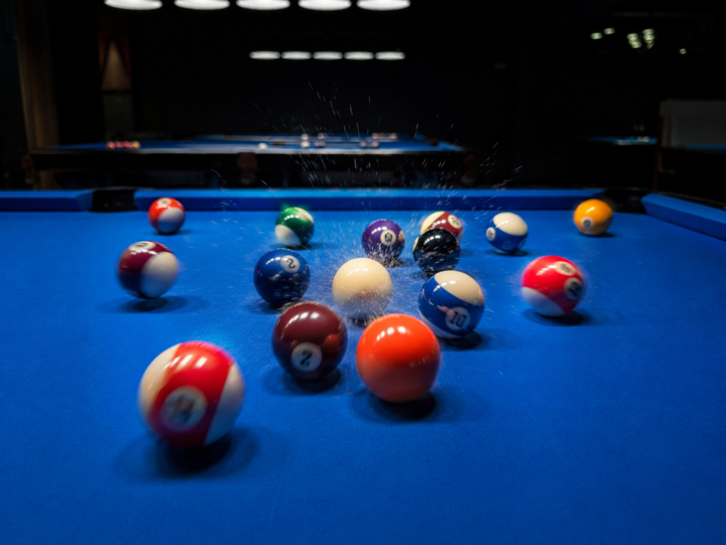 Rotacja w bilardzie: angielska, draw, follow i side spin w praktyce